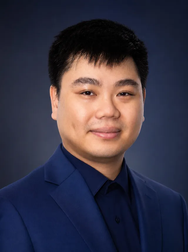 Headshot of Nhat Nguyen, EIT.