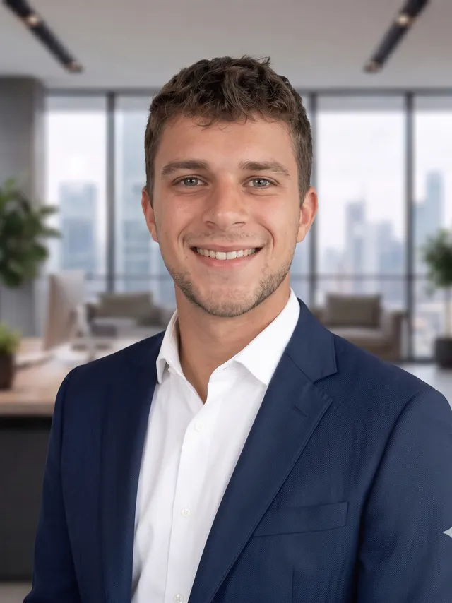 Headshot of Nick Carella.